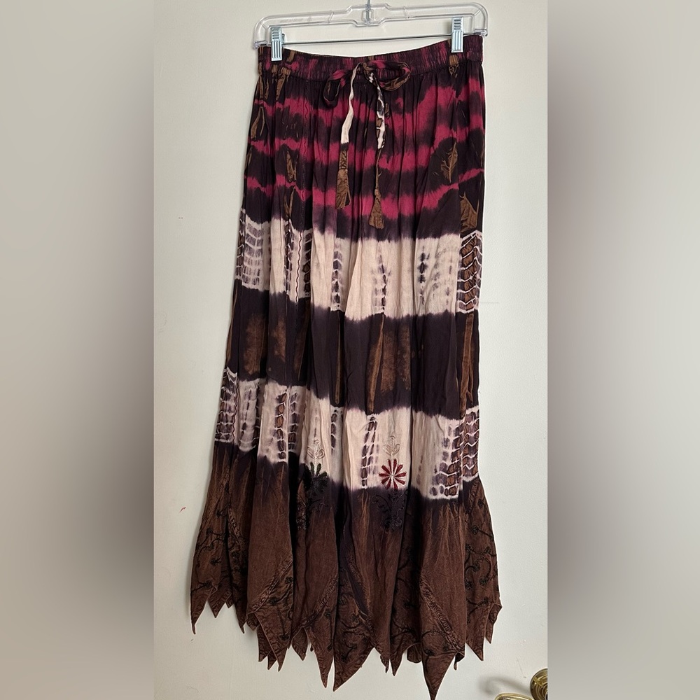 Earthbound Trading Company Bohemian Tie-Dye Maxi Skirt size Small NWT